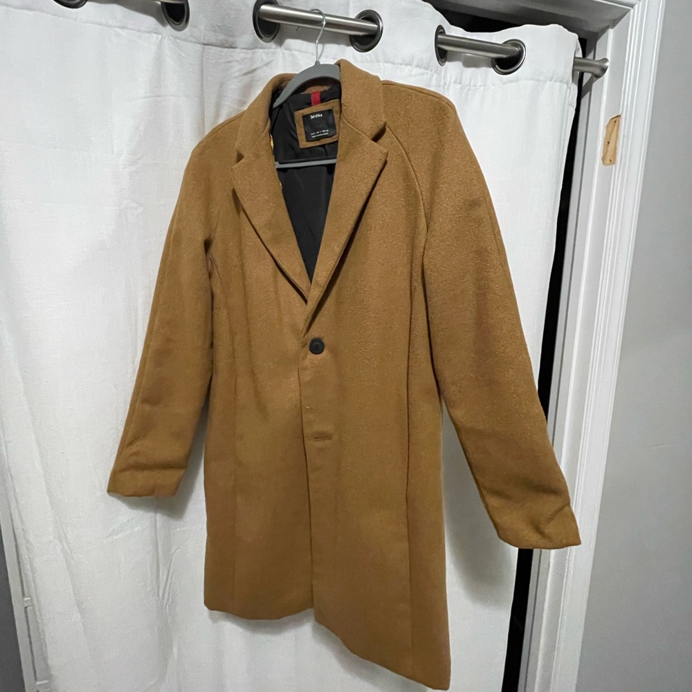 Bershka Men’s Coat (size small)